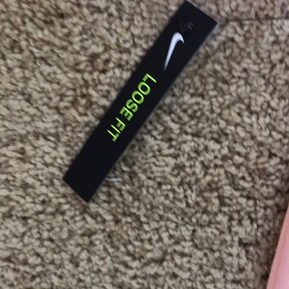 NWOT! Nike Large Terry cropped top/Sweatshirt - Picture 6 of 8